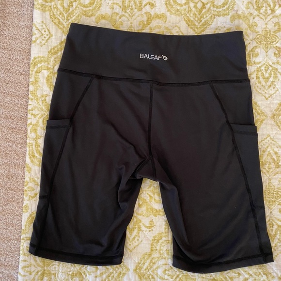 Baleaf Lycra High-Rise Bike Shorts - Picture 2 of 5